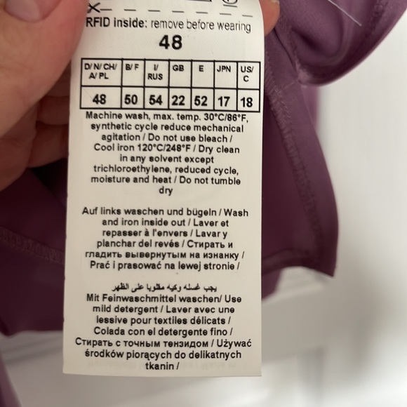 Gerry Weber shirt - Picture 6 of 7